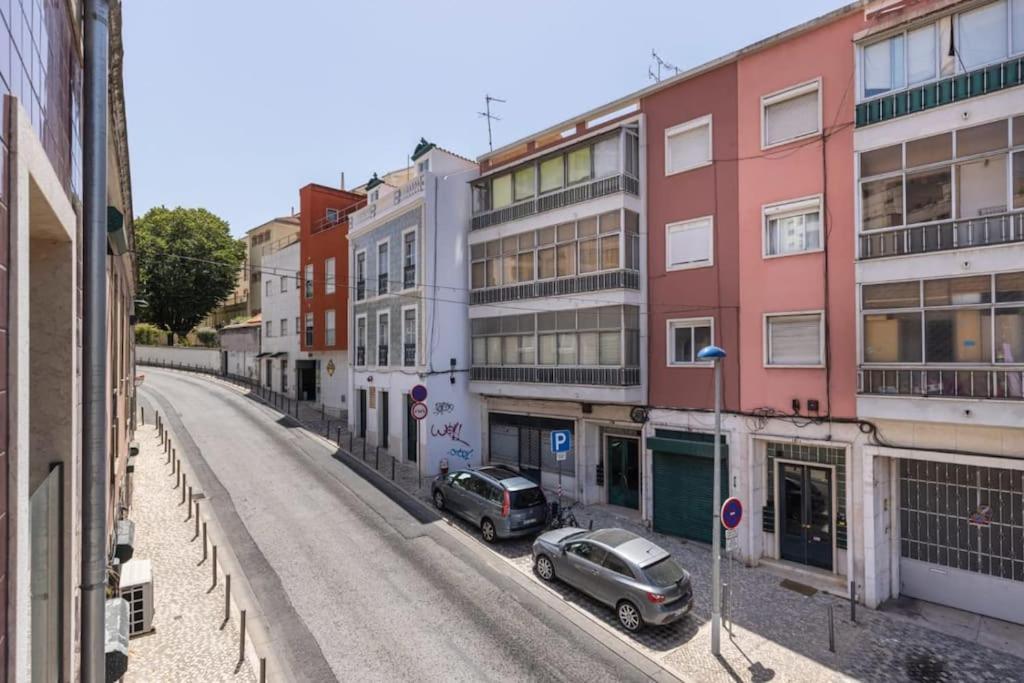 Campolide 2 Bedroom Delight By Innkeeper Lisbon Exterior photo